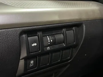 2018 Subaru Legacy - image 26