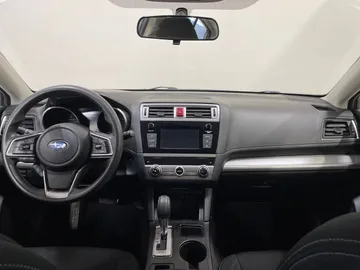 2018 Subaru Legacy - image 4