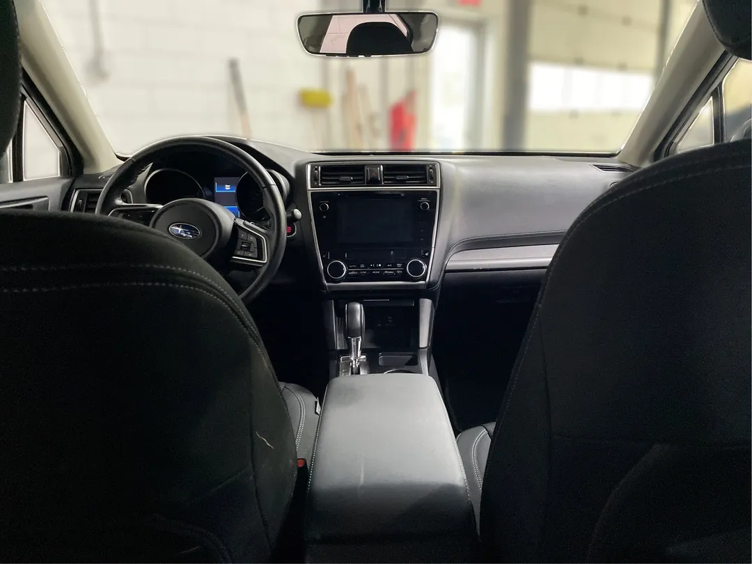 2019 Subaru Legacy — photo 4
