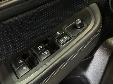 2016 Subaru Legacy - image 24