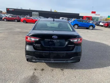 2022 Subaru Legacy - image 6