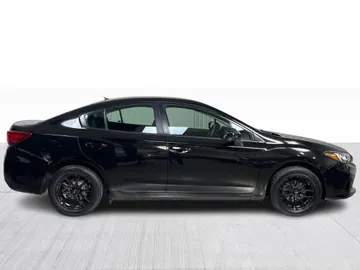 2019 Subaru Impreza - image 2