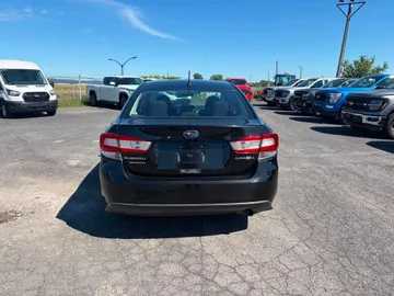 2019 Subaru Impreza - image 6