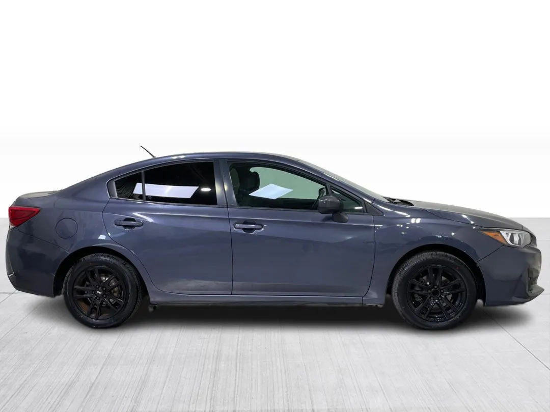 2017 Subaru Impreza — photo 2