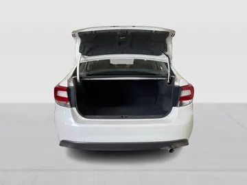 2017 Subaru Impreza - image 13