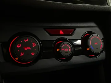 2019 Subaru Impreza - image 18