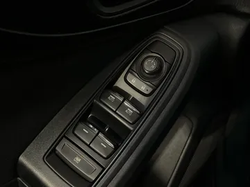 2019 Subaru Impreza - image 19