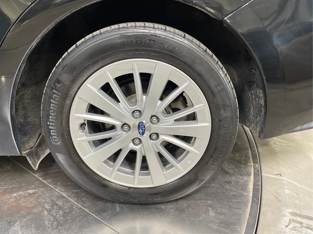 2018 Subaru Impreza Touring AWD, photo 5