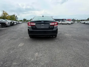 2018 Subaru Impreza - image 6