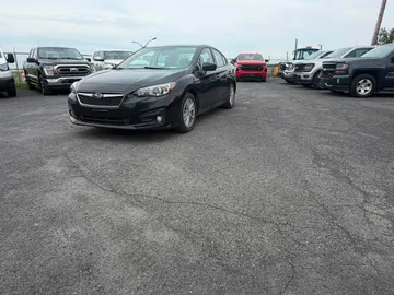 2018 Subaru Impreza - image 3