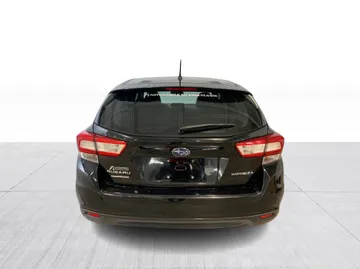 2019 Subaru Impreza - image 7