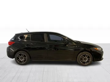 2019 Subaru Impreza - image 9