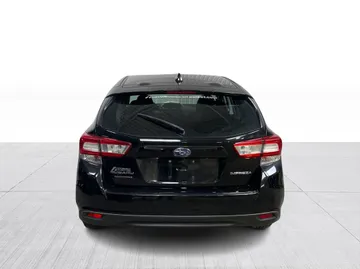 2019 Subaru Impreza - image 12
