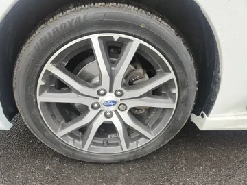 2019 Subaru Impreza - image 8