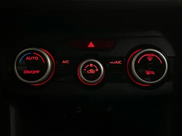 2023 Subaru Impreza - image 20