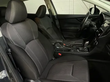 2023 Subaru Impreza - image 3