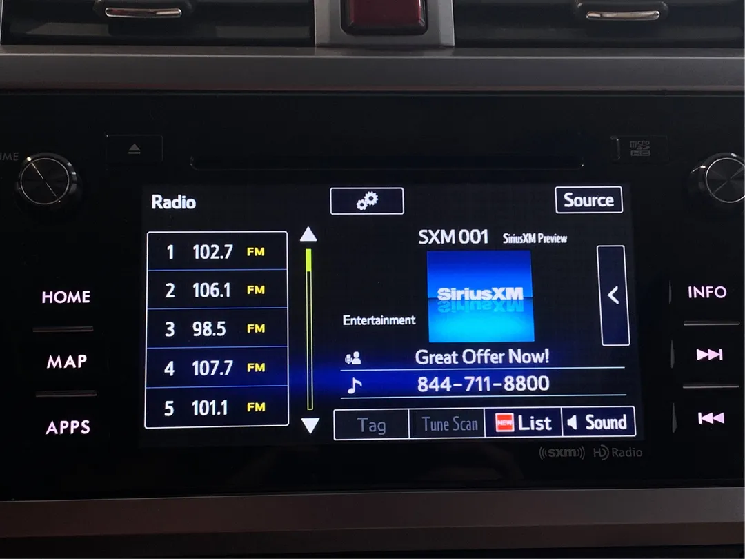 2016 Subaru Outback 2.5i w/Limited Pkg, photo 7