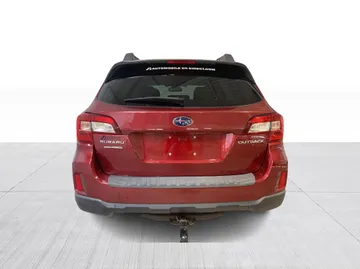 2016 Subaru Outback - image 13