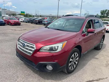 2016 Subaru Outback - image 3
