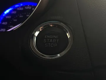 2016 Subaru Outback - image 27