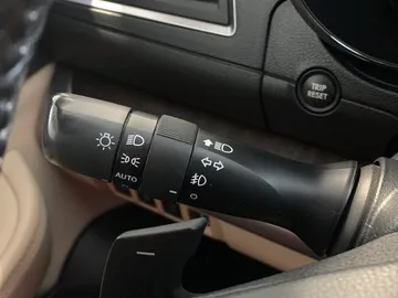 2016 Subaru Outback - image 20