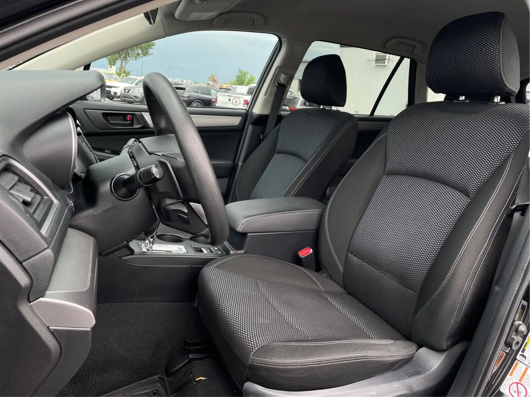 2018 Subaru Outback — photo 3