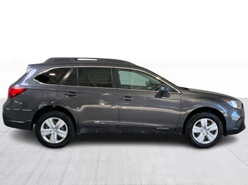 2019 Subaru Outback - image 2