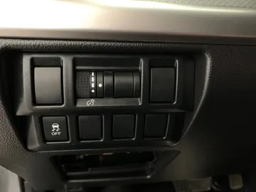 2019 Subaru Outback - image 25