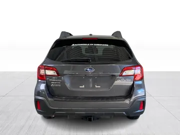 2019 Subaru Outback - image 10