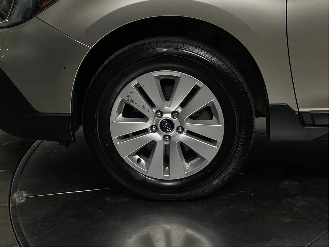 2019 Subaru Outback — photo 6