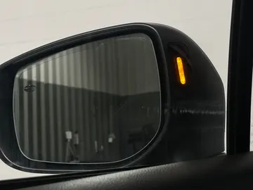 2019 Subaru Outback - image 22