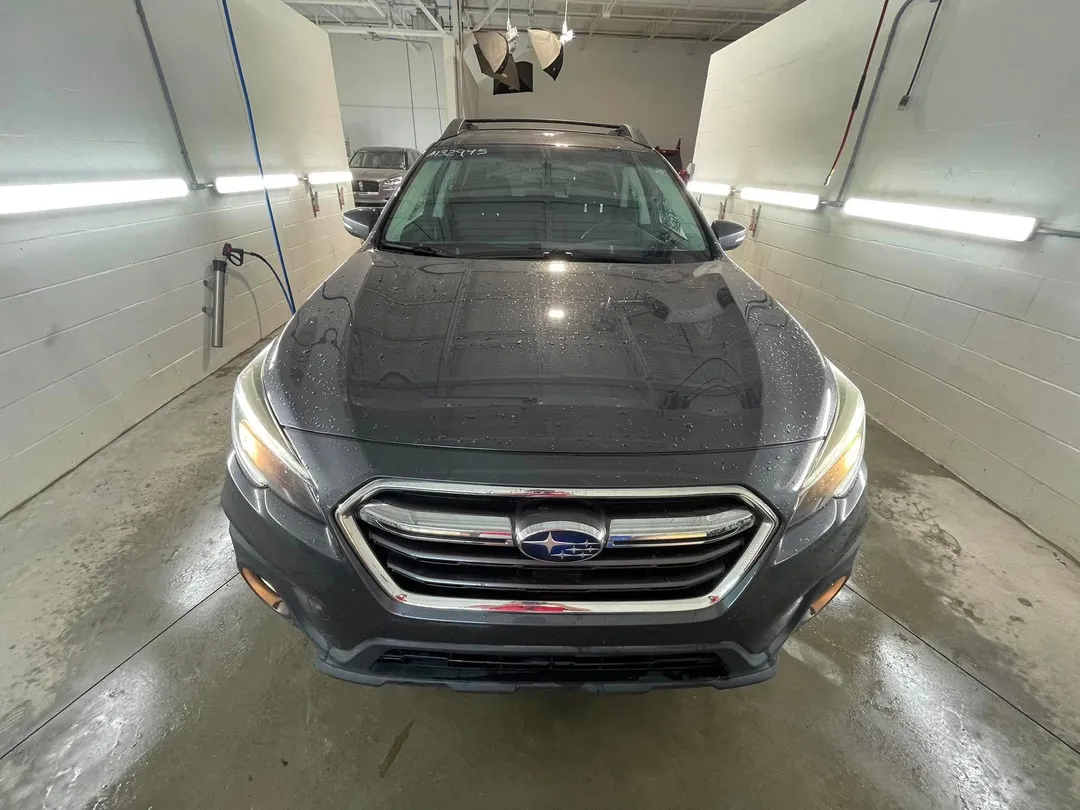 2019 Subaru Outback — photo 2