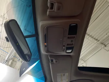 2019 Subaru Outback - image 14