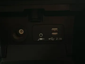 2019 Subaru Outback - image 30