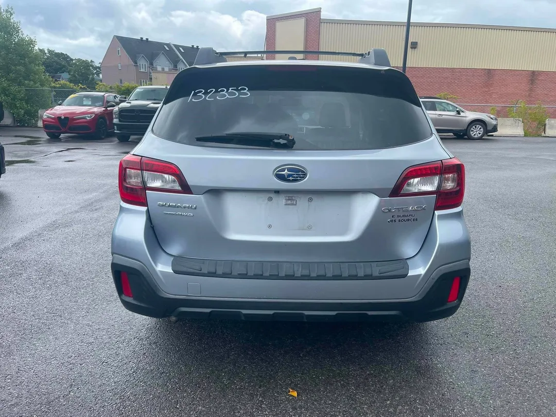 2018 Subaru Outback — photo 4