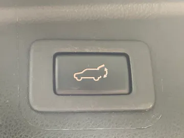 2018 Subaru Outback - image 21