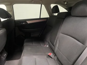 2018 Subaru Outback - image 16