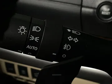 2017 Subaru Outback - image 17
