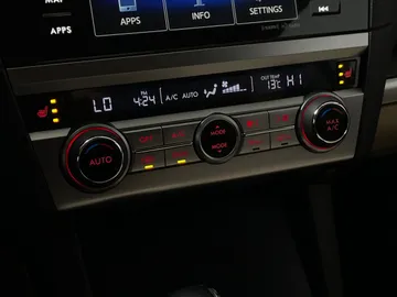 2017 Subaru Outback - image 25