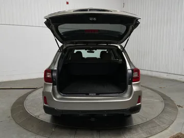 2017 Subaru Outback - image 13