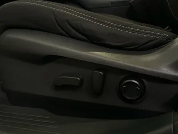 2022 Subaru Outback - image 17