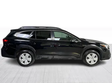 2023 Subaru Outback - image 2