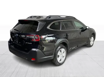 2023 Subaru Outback - image 13