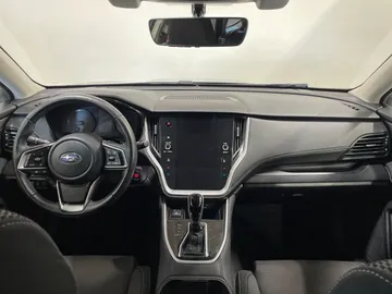 2020 Subaru Outback - image 20