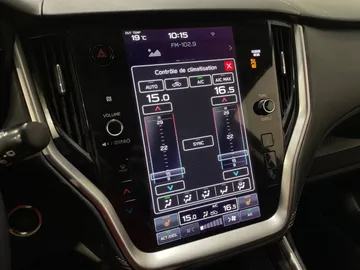 2020 Subaru Outback - image 22