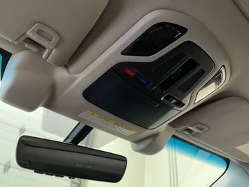 2020 Subaru Outback - image 14