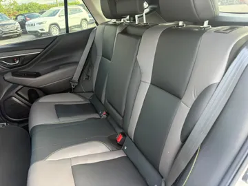 2024 Subaru Outback - image 9