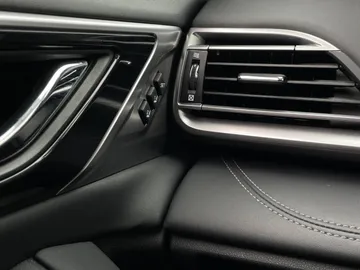 2024 Subaru Outback - image 19