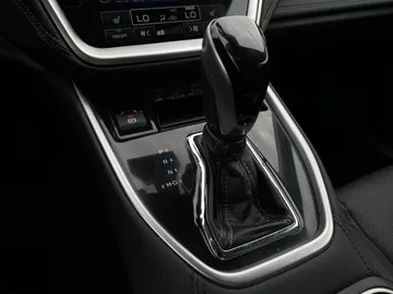 2024 Subaru Outback - image 33