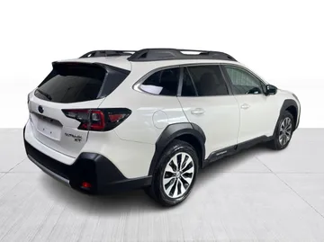 2024 Subaru Outback - image 15